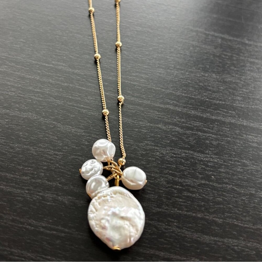 Gold Tone Double Chain Necklace With Fux Freshwater Pearl Cluster Pendant